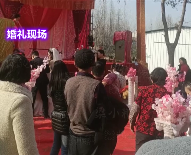 直击婚礼现场各种风俗大揭秘_婚礼改革_婚礼现场改变习俗