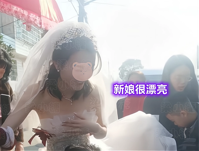 婚礼现场改变习俗_直击婚礼现场各种风俗大揭秘_婚礼改革