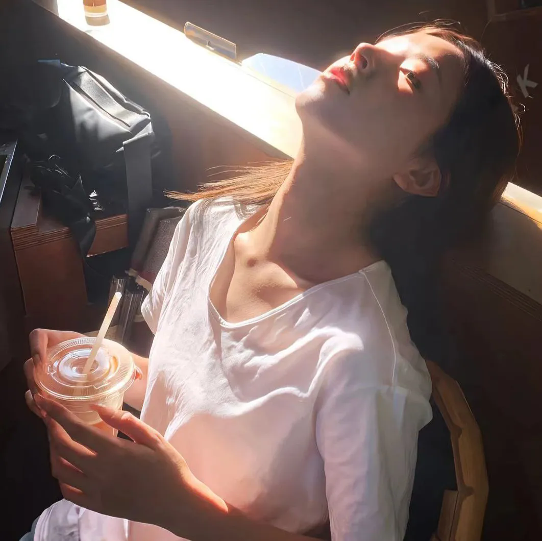 乡下来的实习生竟是顶头上司夫人