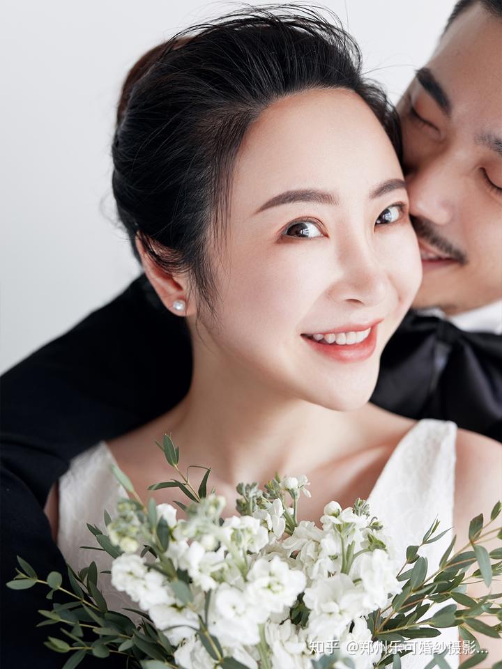 乌鲁木齐拍婚纱照准备哪些_乌鲁木齐婚纱照价位_乌鲁木齐拍婚纱照大概多少钱