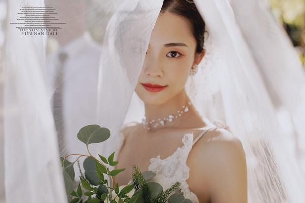 学摄影跟拍婚纱照哪个好_照婚纱摄影好么_婚纱摄影一般要学多久